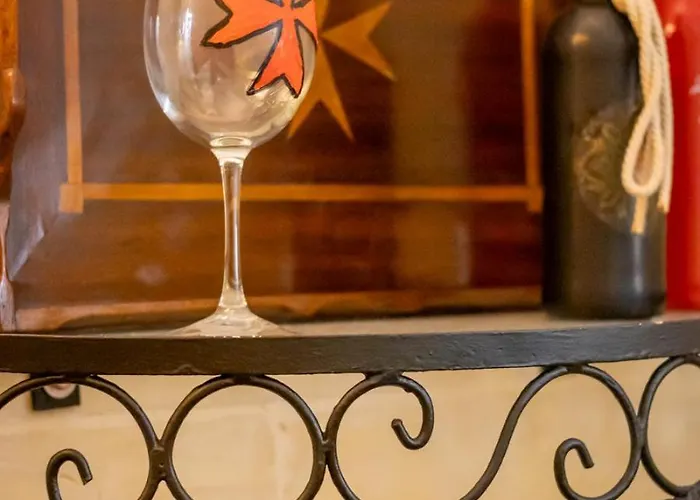 Il Figolla Private Pool & Sea View Bed & Breakfast