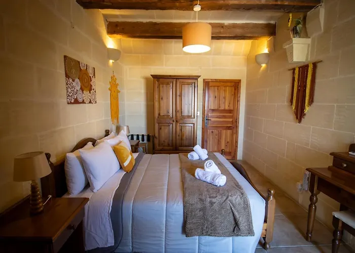 Il Figolla Private Pool & Sea View Bed & Breakfast Xagħra