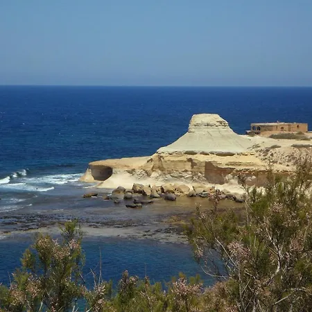 Il Figolla Private Pool & Sea View Bed & Breakfast Xagħra