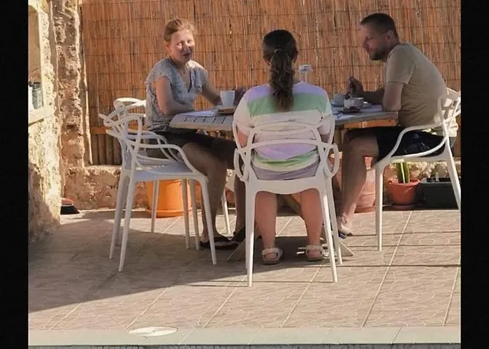 Il Figolla Private Pool & Sea View Couette-café 4*