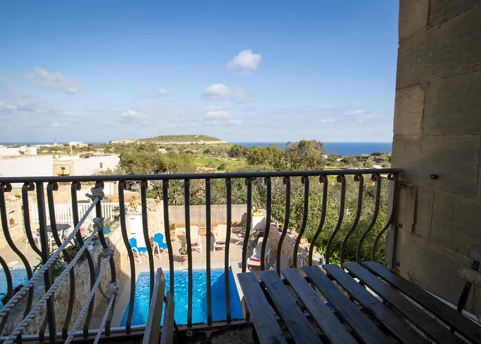 فندق مبيت وإفطار Il Figolla Private Pool & Sea View